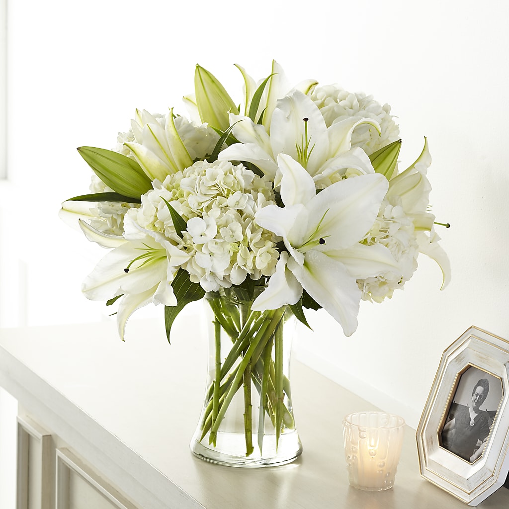 Compassionate Lily Bouquet – Tda Balloons, Taylors SC