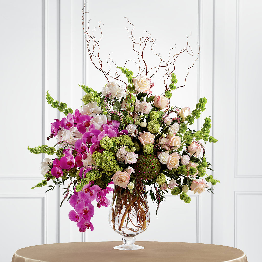Soft Sophistication Arrangement – Tda Balloons, Taylors SC