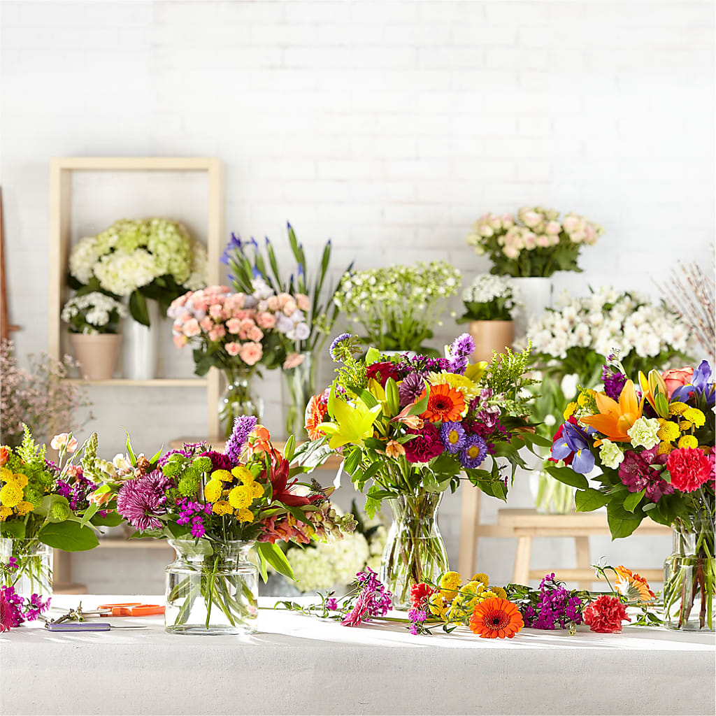 Bold & Bright – A Florist Original –  Tda Balloons, Taylors SC