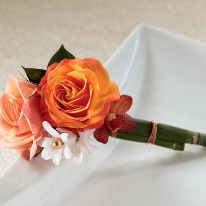 Sunset Dream Boutonniere –  Tda Balloons, Taylors SC